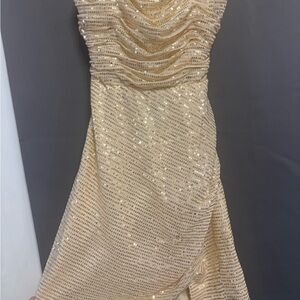 Elegant Gold Sequin Evening Dress